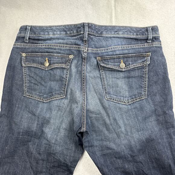 Banana Republic Jeans Womens 32L Blue Denim Flare Leg Flap Pockets Low Dark Wash - Picture 3 of 7